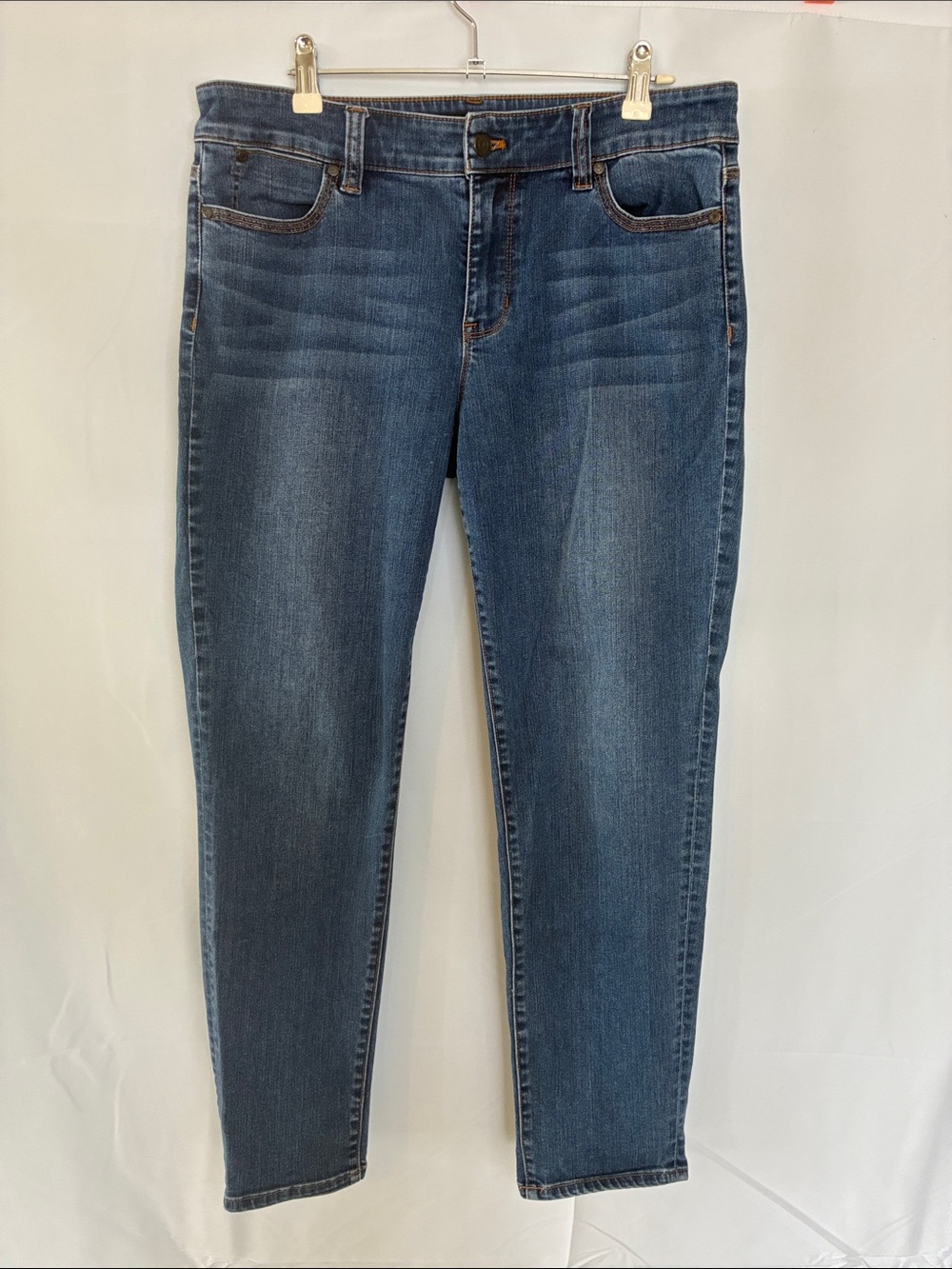 Talbots Medium Wash Skinny Jeans in Blue